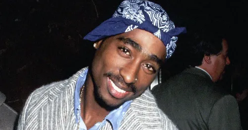 Camron Jones incarne Tupac dans le biopic sur Snoop Dogg