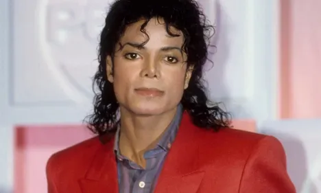 Michael Jackson : L'avocat défend les soirées pyjama et les rumeurs...