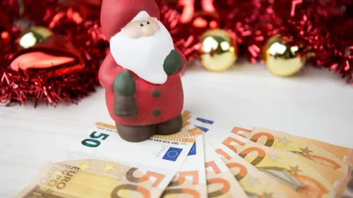Prime de noël : vérifiez votre éligibilité pour plus de 500 euros !
