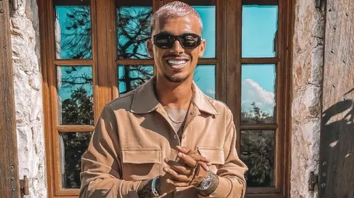 Greg Yega braqué et blessé lors d'un vol choquant dans les rues de...