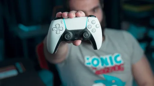 2 naissance révolutionnaire grâce à un robot et une manette de PS5...