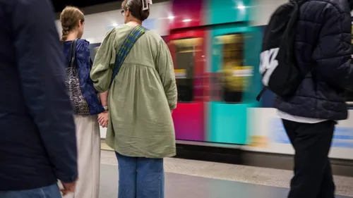 Tentative de viol dans le RER C : un homme arrêté et placé en garde...