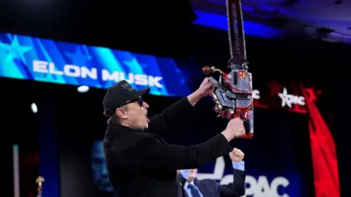 Elon Musk invité à modérer ses actions par Tesla