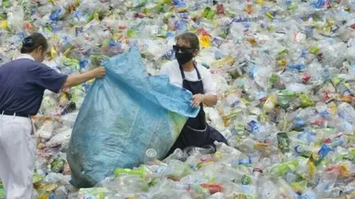 Lutte contre la pollution plastique : les enjeux cruciaux des...