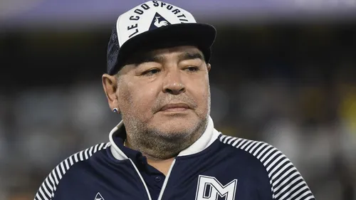 Mort de Maradona : son équipe médicale accusée d’homicide...