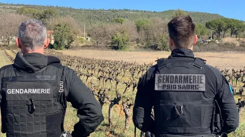 Après des semaines de cavale, le policier suspecté d’avoir tué sa...