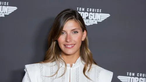 Camille Cerf confrontée à une polémique vestimentaire en Guadeloupe