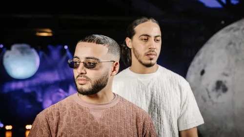 Nouvel album en vue pour DJADJA & DINAZ 