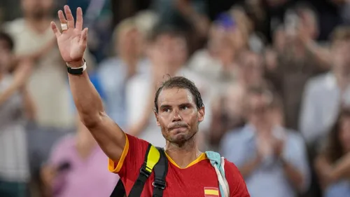 Rafael Nadal tire sa révérence : Adieu et hommage 