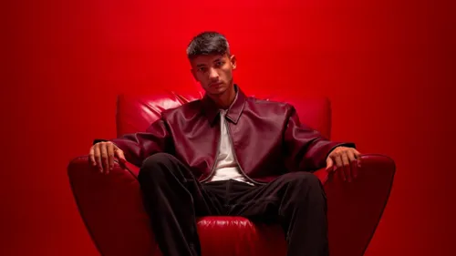 Yari, un rappeur peu connu qui se lance le défi de remplir l'Olympia 