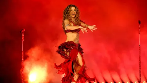 Shakira contrainte d'annuler son concert au Pérou suite à une...