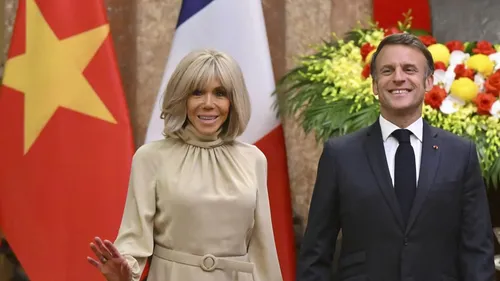 Entre complicité et controverses : Les éclats du couple Macron