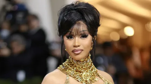 Cardi B confrontée à des accusations infondées de maltraitance...