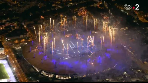 Clôture des JO de Paris 2024 : cérémonie grandiose et mémorable au...