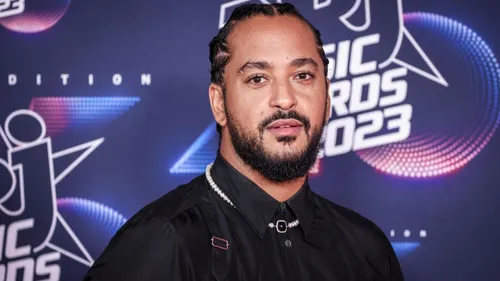 Slimane quitte le pays après des allégations d'agression