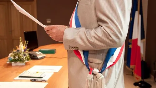 Maires en colère : appel à une loi pour interdire le mariage des...