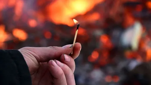 Une famille pyromanes accusée de 23 incendies criminels en Charente