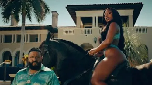 DJ Khaled - I DID IT (feat. Post Malone, Megan Thee Stallion, Lil...