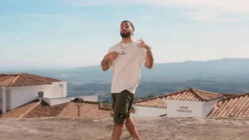 B Young - Come Alive