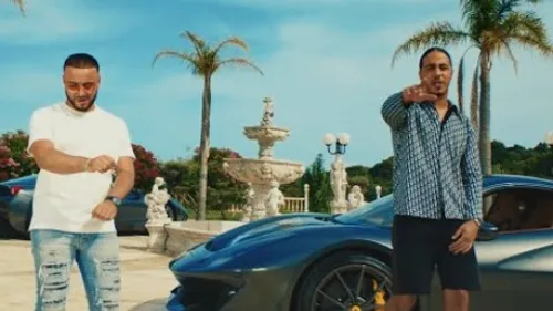 Djadja & Dinaz - Manège