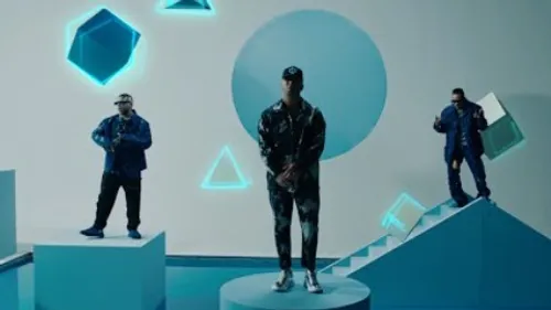 Wisin - Emojis de Corazones (feat. Jhay Cortez, Ozuna & Los...