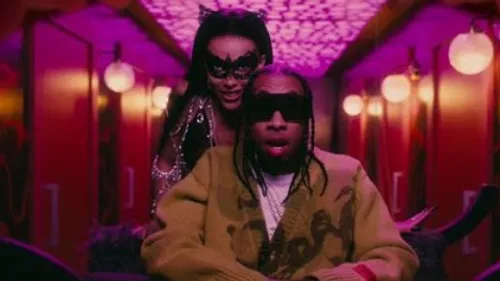 Tyga - Freaky Deaky (feat. Doja Cat)