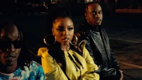 Fivio Foreign - Hello (feat. Chlöe & KayCyy)