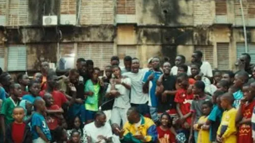 SDM - REDESCENDS (feat. Tiakola)