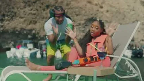 Kalash - Laptop (feat. Maureen)