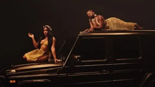 Doechii - Persuasive (feat. SZA)