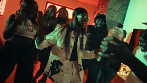 AMARIA BB - Live Some Life (feat. DING DONG) 