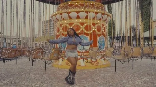 Rukmani - No social media