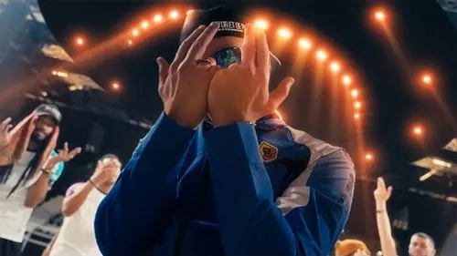 JuL - 2 Coups D'Avance