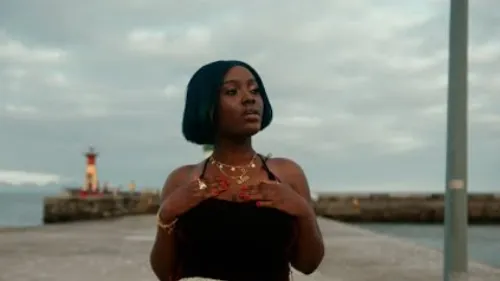 Gyakie - fire on the mountain