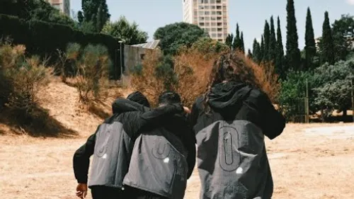 Kore & Zamdane - Dalí