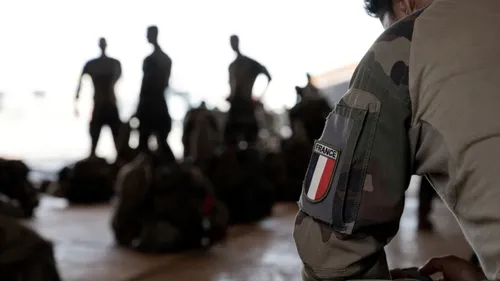 Majorité des Français s'oppose à une intervention militaire en Ukraine