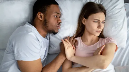 Une experte en sexualité révèle les raisons pour lesquelles les...