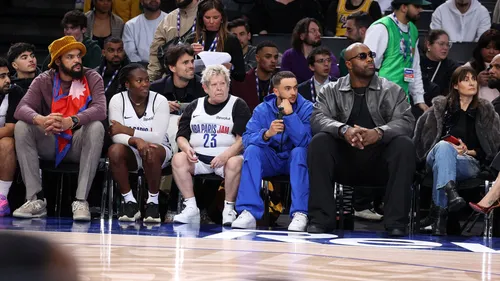 Aya Nakamura et Teddy Riner présents lors du NBA Paris Jam