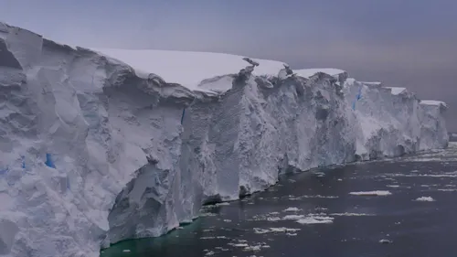 Le glacier de l'apocalypse, ne tient plus qu'à un fil selon les...