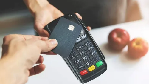 Attention à cette nouvelle arnaque à la carte bancaire!