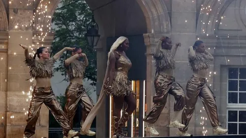 Après sa prestation aux JO de Paris 2024, Aya Nakamura voit ses...