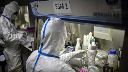 Covid-19 : une 4e vague en France dès cet été ? L’institut Pasteur...