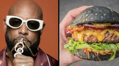 Booba dévoile le DKR, un burger aux saveurs sénégalaises