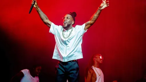 Burna Boy annonce un concert au Stade de France en 2025
