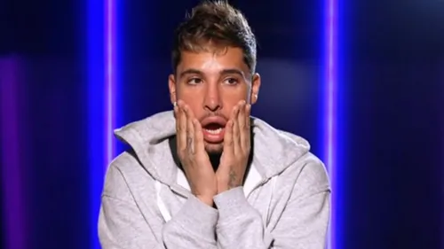 The Power : Eddy ne veut pas montrer ces scènes à son mec !