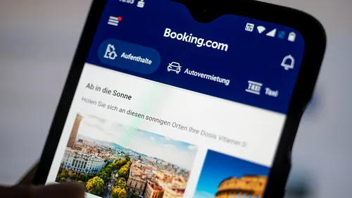 Alerte aux arnaques sur les sites de voyage !