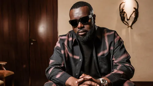 La chanson 'Ninao' de Gims conquiert le monde et Shazam