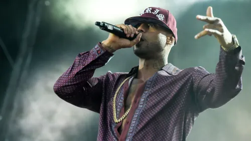 Booba dévoile son nouveau hit 'Muay-Thaï'