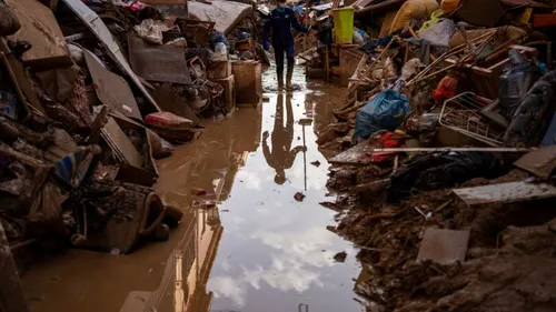 Un plan d'aide après les inondations meurtrières en Espagne 