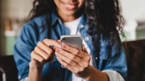 Enfants de stars sur Instagram : Quand la jeunesse contourne les...